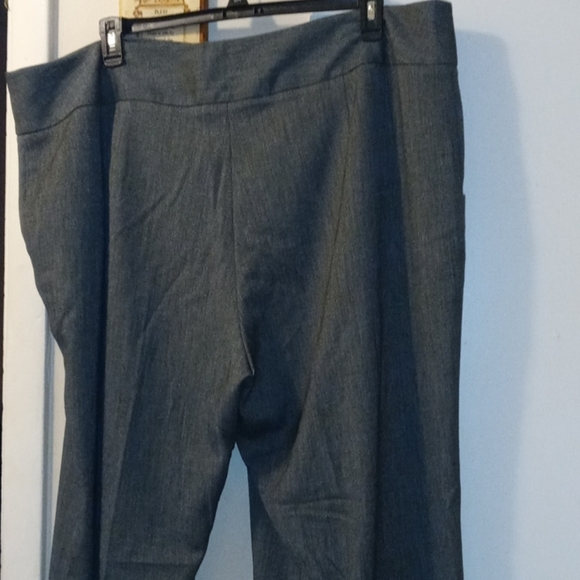 Ashley Stewart dress pants size 24 - Picture 3 of 4